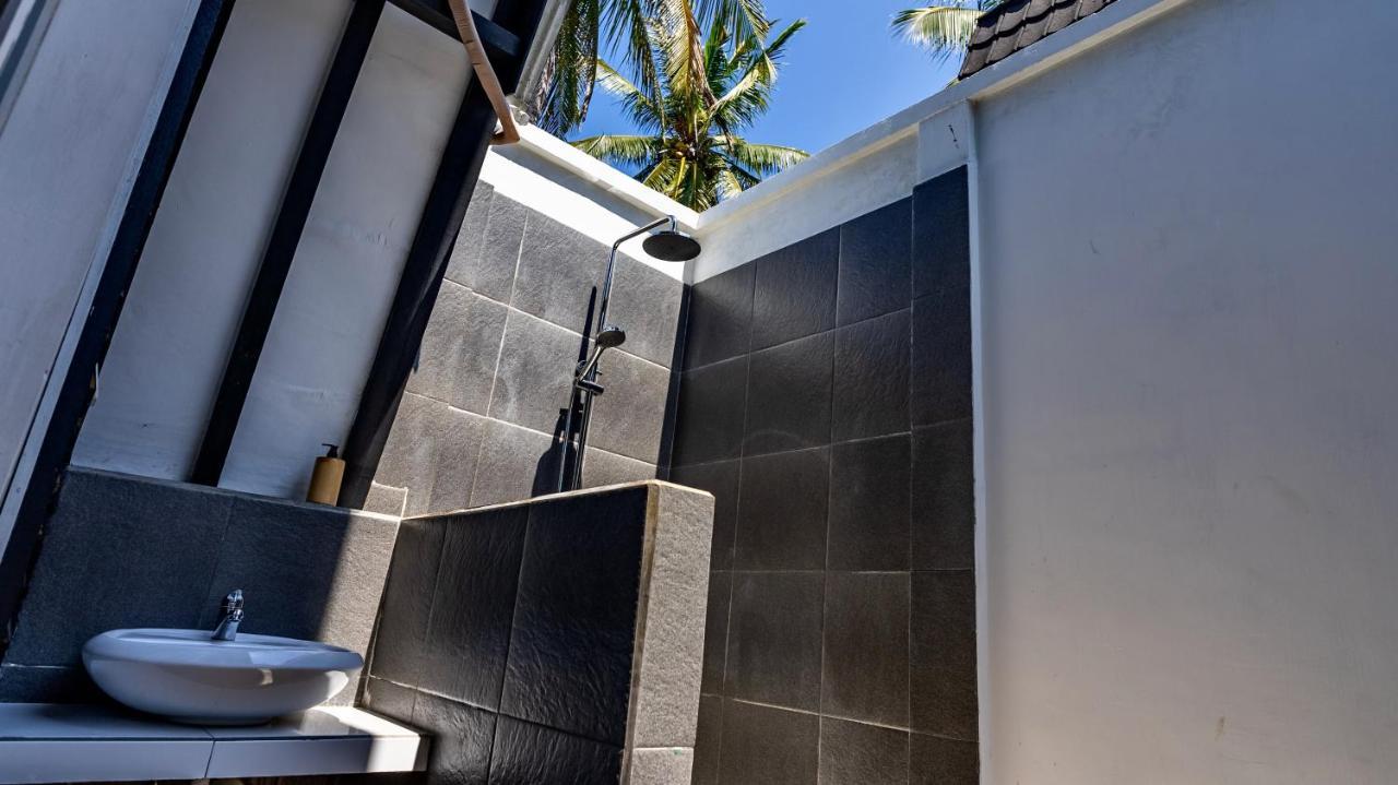 Sanctum Dive Bungalows With Private Pool Gili Trawangan Kültér fotó